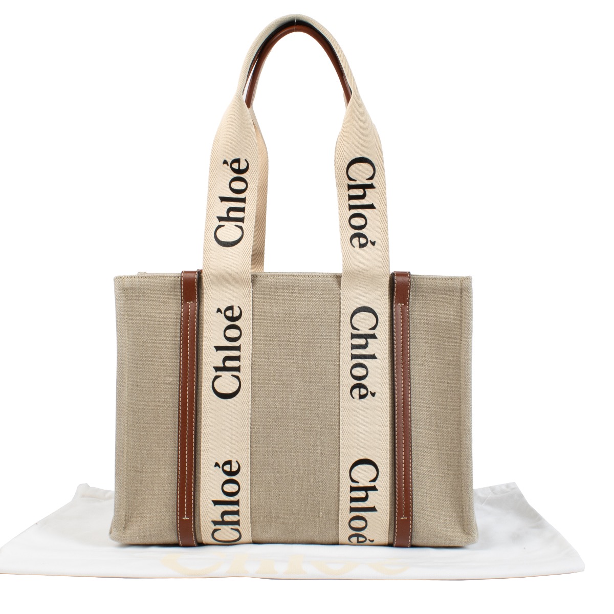 Chloé Beige Medium Woody Tote Bag ○ Labellov ○ Buy and