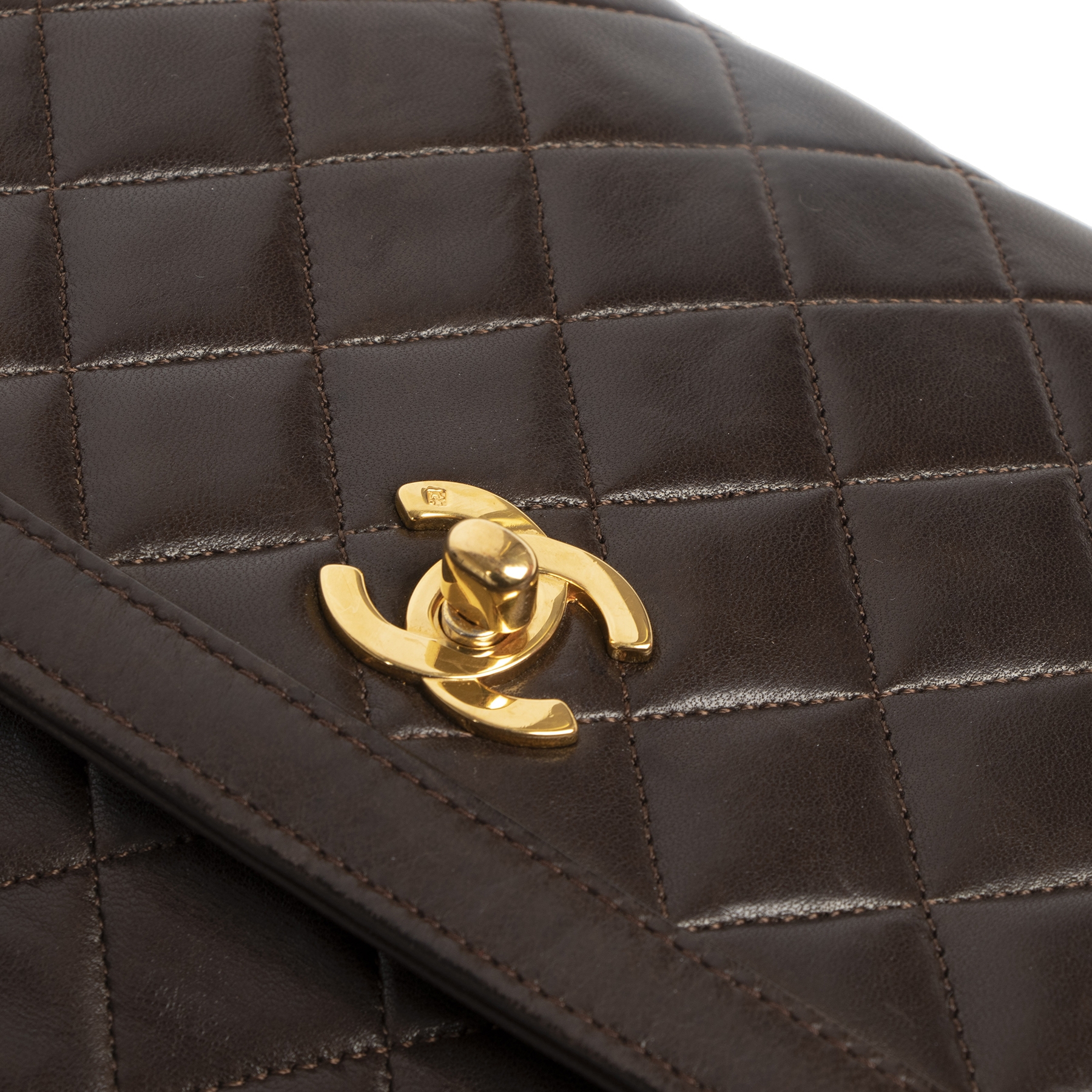 Chanel Vintage Brown Quilted Flap Bag ○ Labellov ○ Buy and Sell Authentic  Luxury