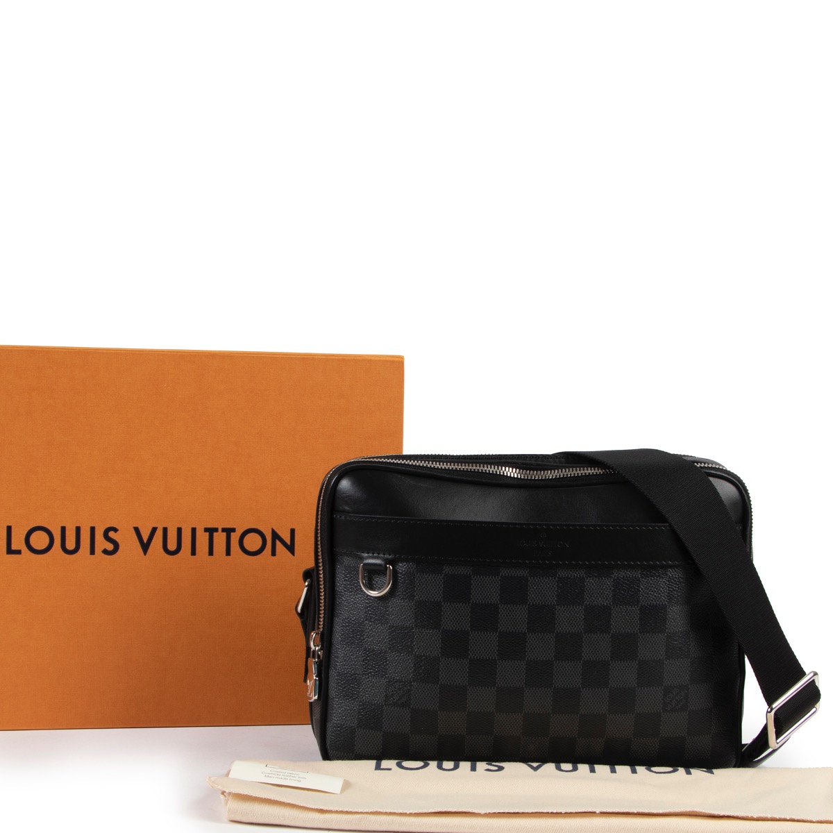 Louis Vuitton Graphite Trocadero Messenger Pm men's bag