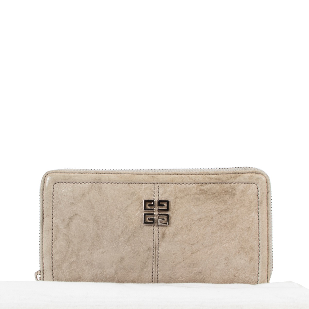 Givenchy Grey Leather Wallet Labellov Buy and Sell Authentic