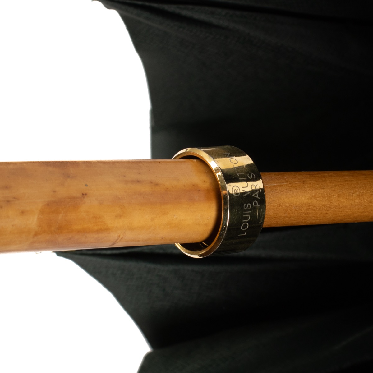 Louis Vuitton green Umbrella ○ Labellov ○ Buy and Sell