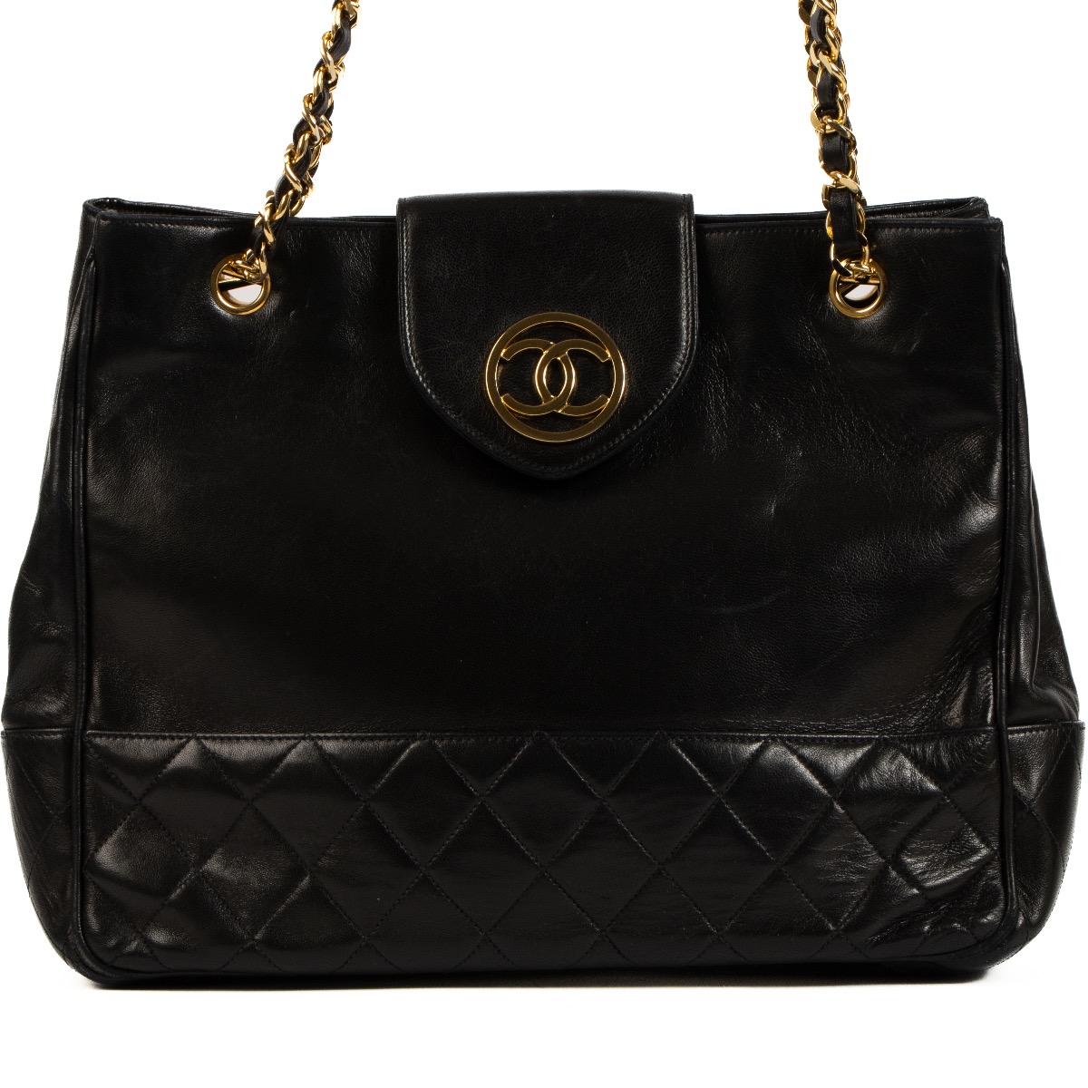 Chanel Black Quilted Chain Shoulder Bag Labellov Buy and Sell