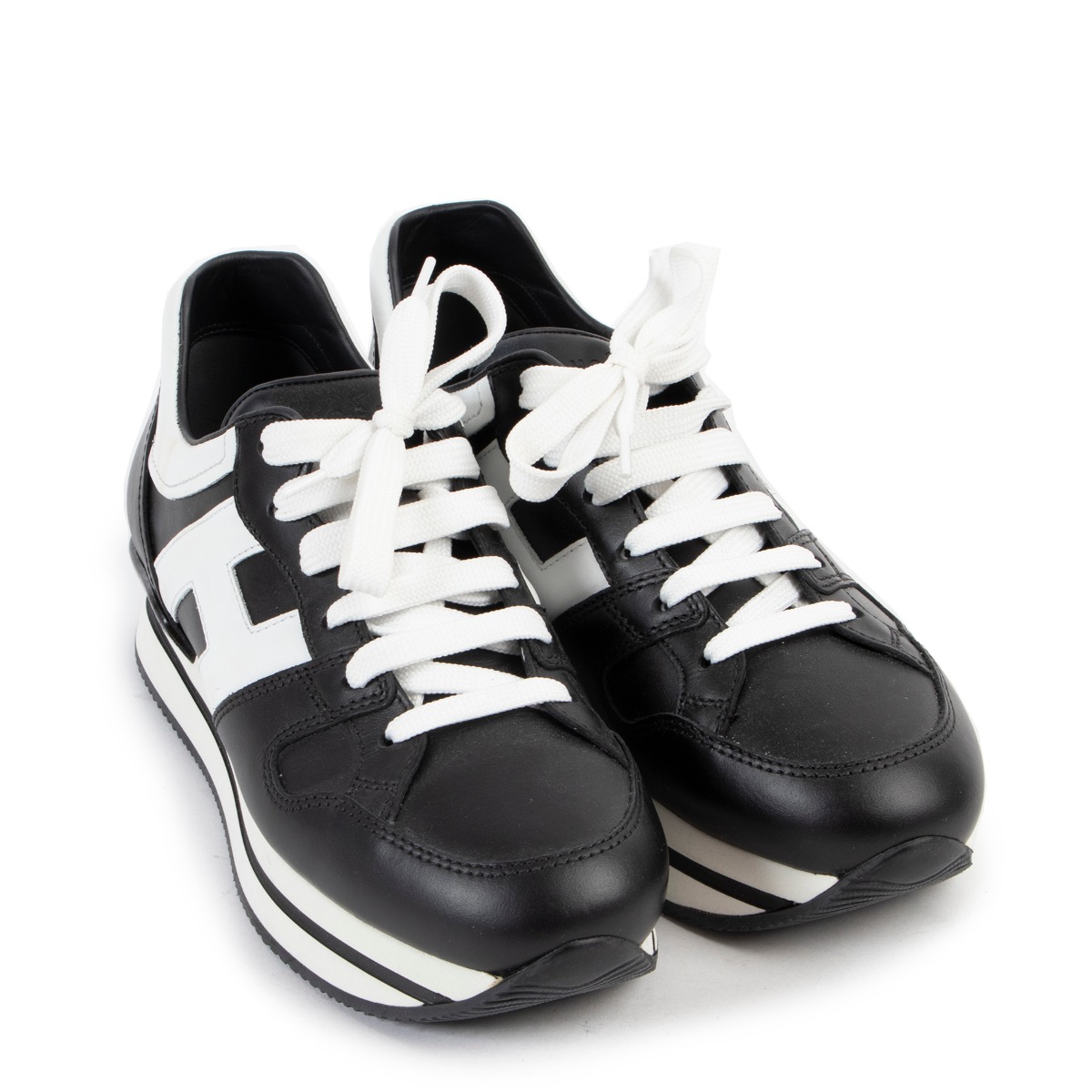 スニーカー HOGAN BLACK AND WHITE LEATHER SNEAKERS Hogan Black and White Leather Sneakers - Size 37.5