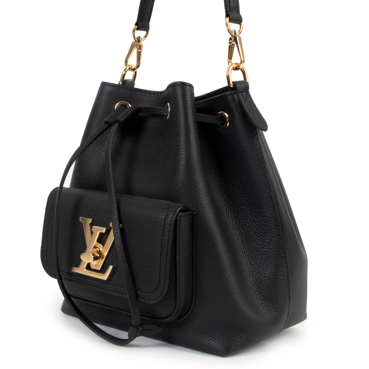 送料込◆希少品♪【LOUIS VUITTON】ロックミー bucket bag black Louis Vuitton Black Lockme Bucket Bag ○ Labellov ○ Buy and