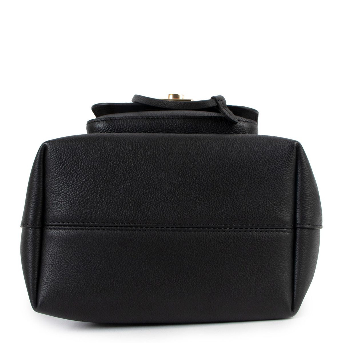 送料込◆希少品♪【LOUIS VUITTON】ロックミー bucket bag black Louis Vuitton Lockme Bucket Bag Calfskin Black/Pink SHW
