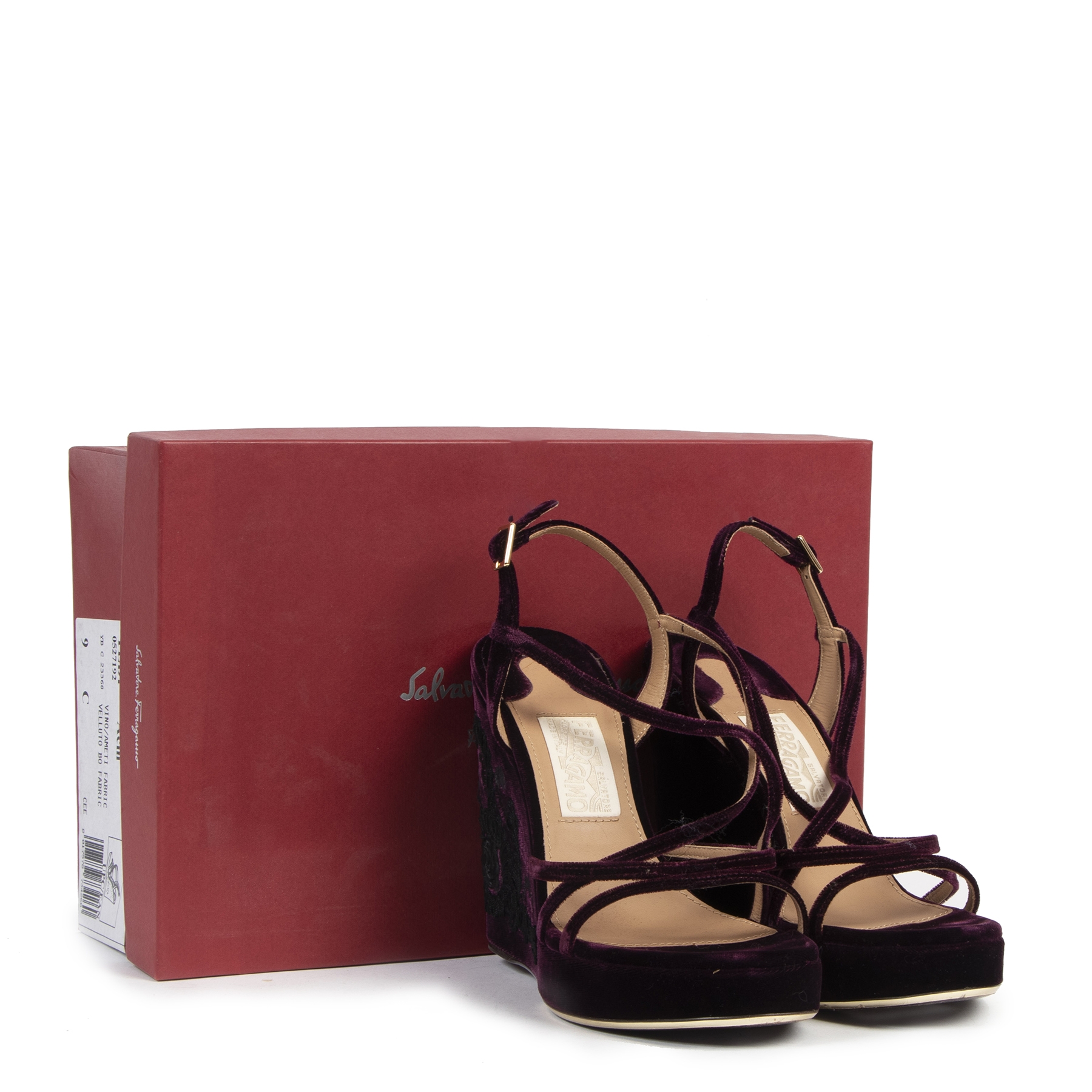 Salvatore hotsell ferragamo wedges