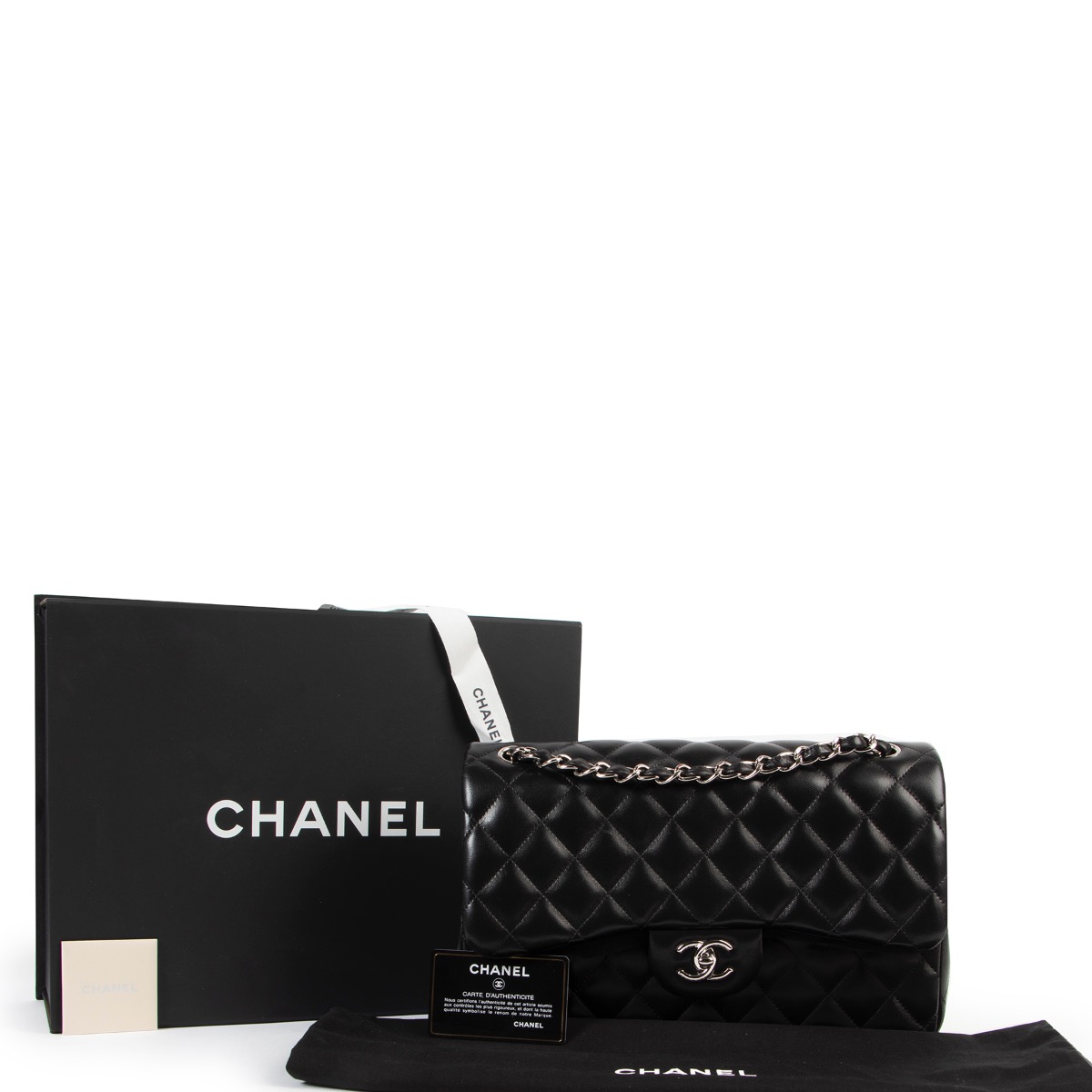 Chanel Black Lambskin Jumbo Classic Flap Bag ○ Labellov ○ Buy and Sell  Authentic Luxury