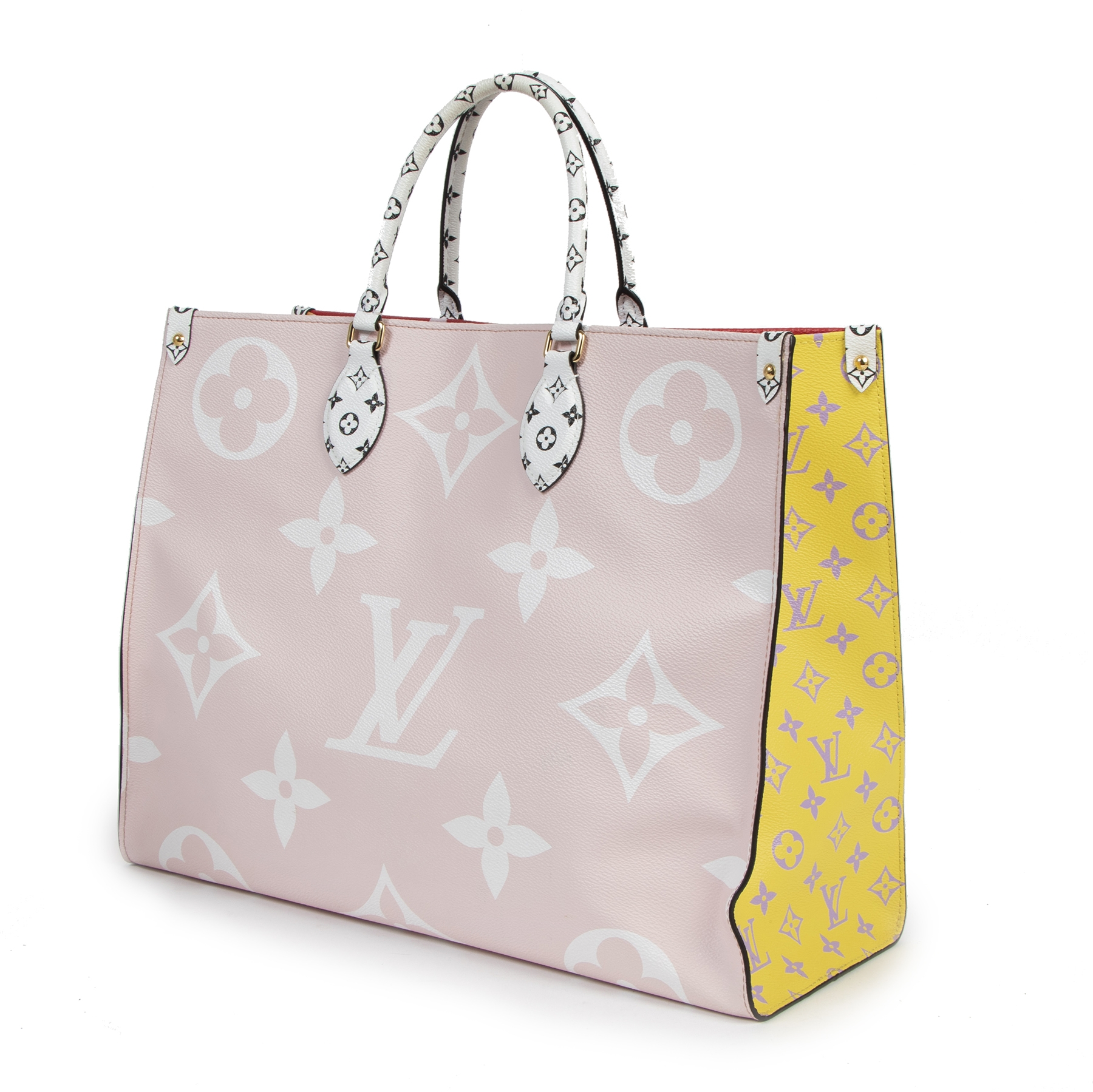 Louis Vuitton Monogram Giant Onthego Tote Bag Reference Guide - Spotted  Fashion