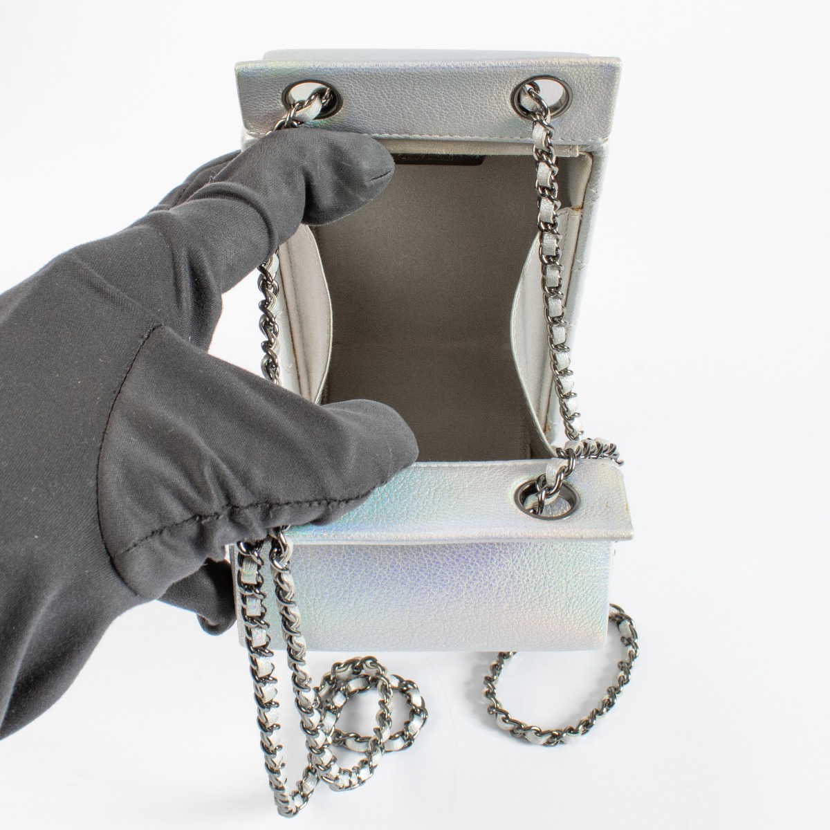 Chanel Silver Lait de Coco Bag ○ Labellov ○ Buy and Sell