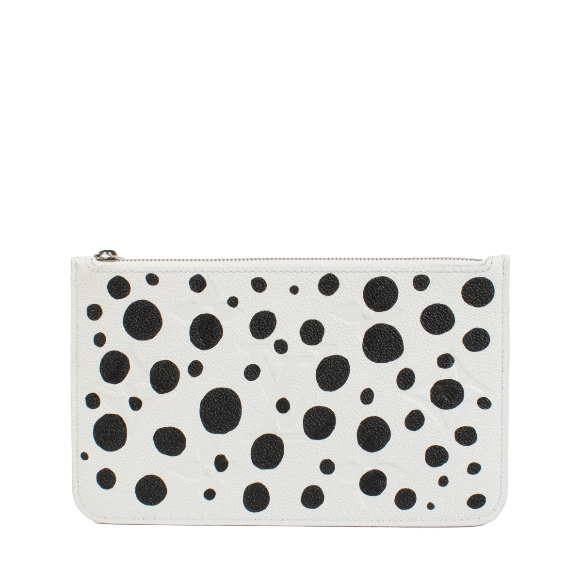 1887_louis_vuitton_x_yayoi_kus