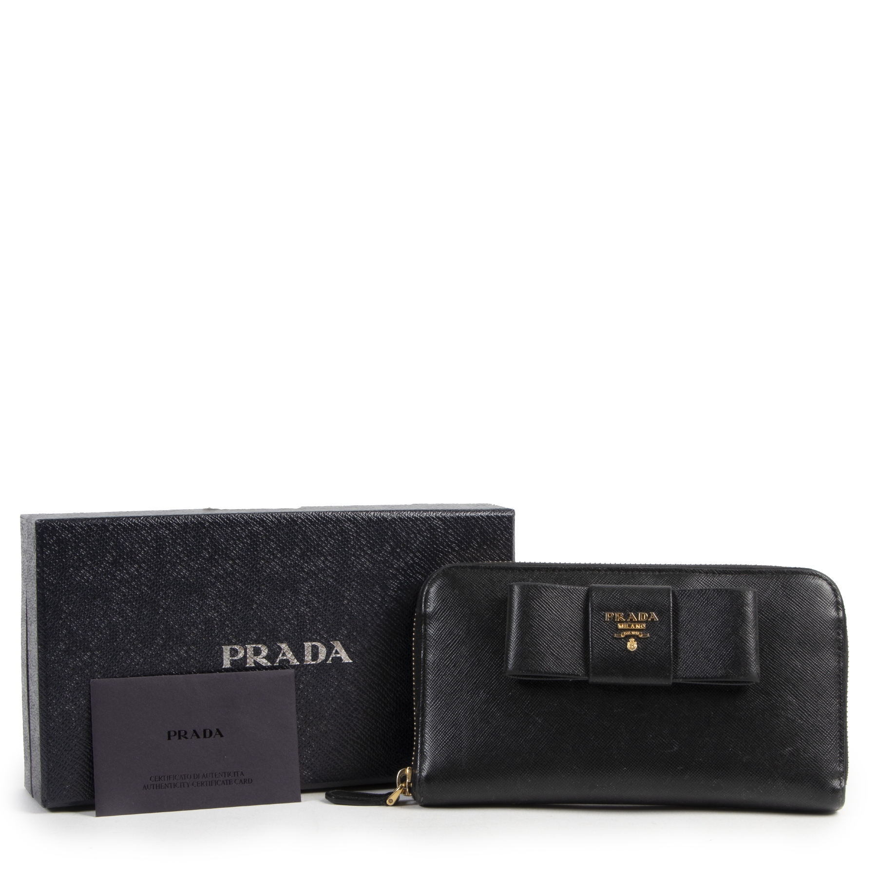 ヘアアクセサリー Prada Black Saffiano large wallet Black Large Saffiano And Smooth Leather Wallet | PRADA