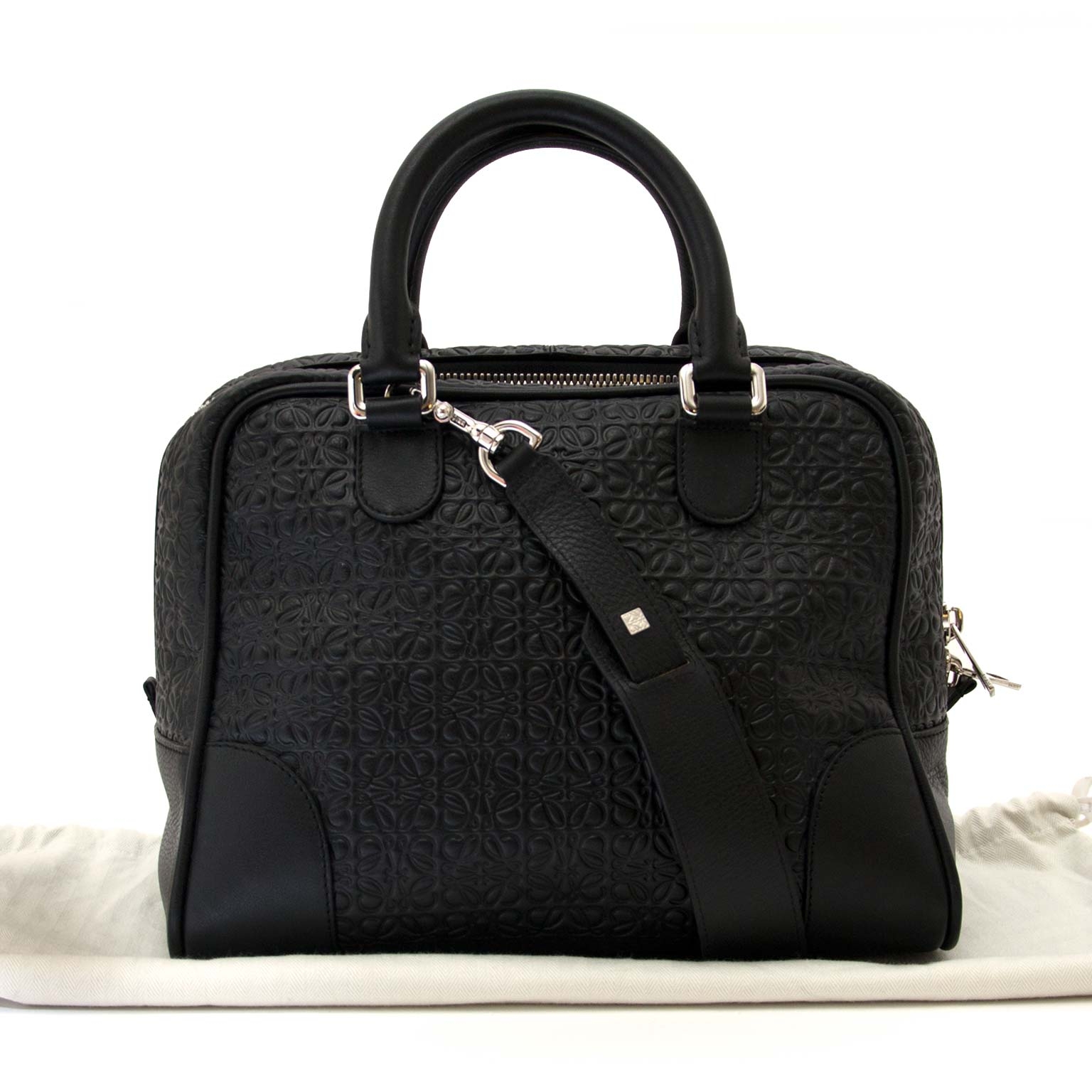 LOEWE DIN AMAZONA ハンドバック　ブラック アマソナ28ハンドバッグ ブラック ヴィンテージ|ロエベ LOEWE