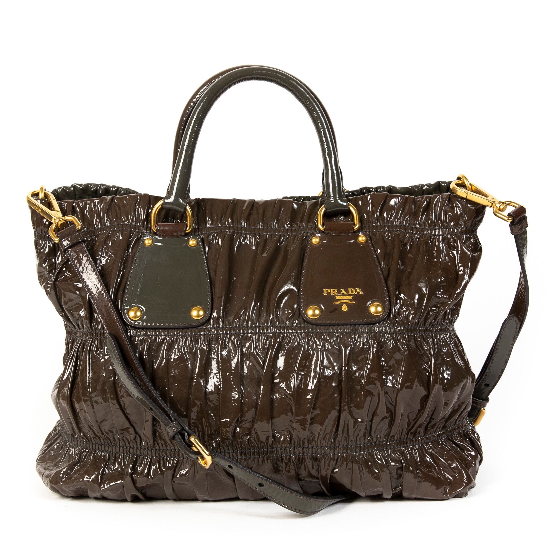 【関税&送料込み】Prada Patent-Leather Tote Bag Prada Duotone Patent Leather Tote Bag ○ Labellov ○ Buy and