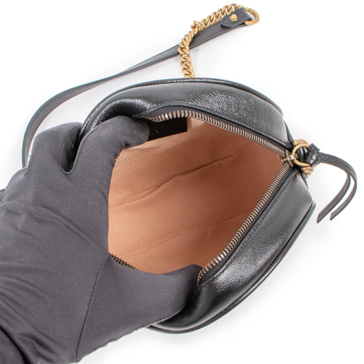 Gucci GG Marmont Mini Round Shoulder Bag ○ Labellov ○ Buy