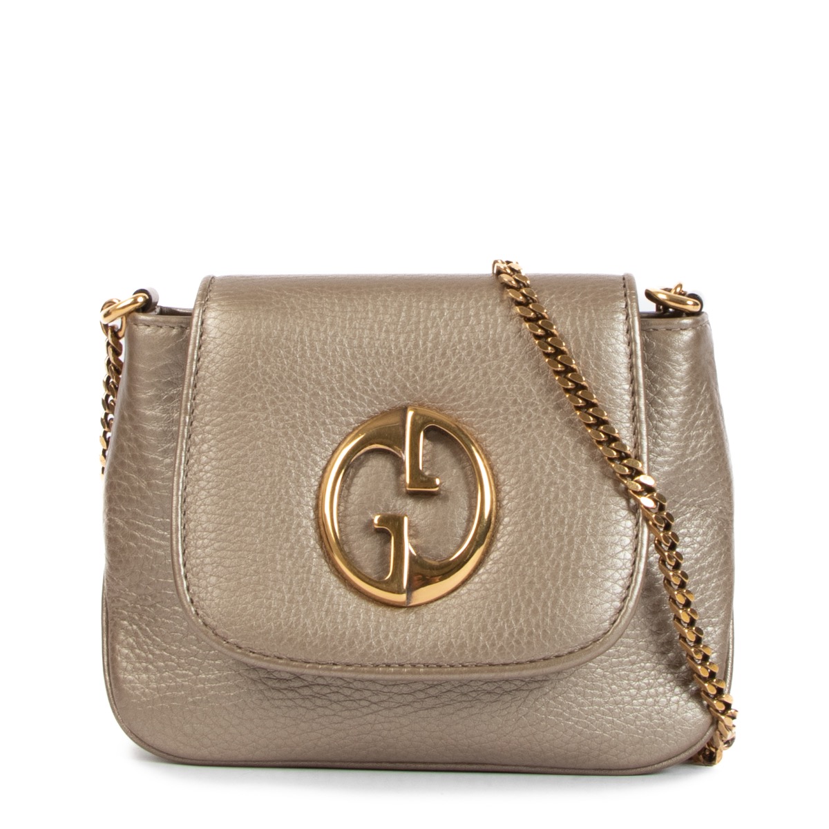 2073_gucci_gold_leather_should