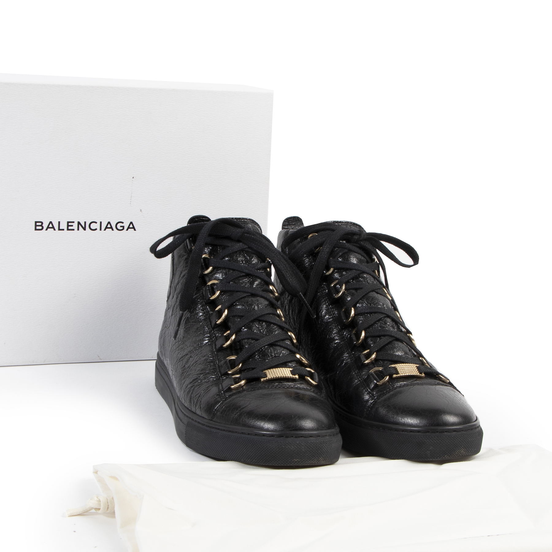 balenciaga shop antwerpen