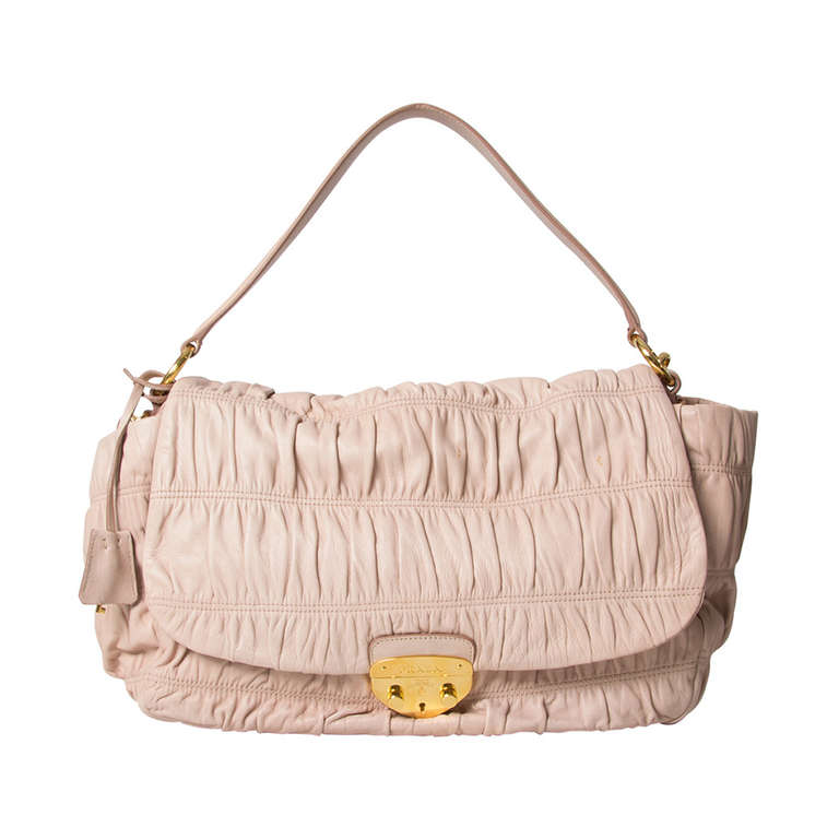 ✨美品✨PRADA DRESSY GAUFRE 羊革製 トートバッグ PRADA - ✨美品✨ PRADA DRESSY GAUFRE 羊革製 トートバッグの