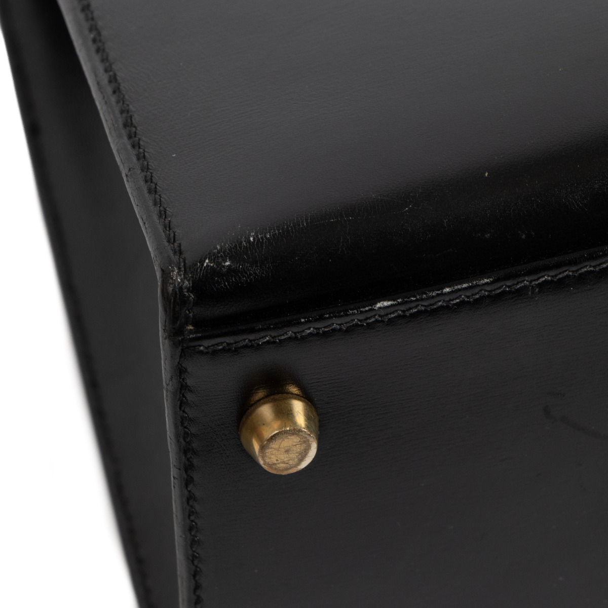 Vintage Hermes Kelly Sellier 32 Black Box Gold Hardware – Madison Avenue  Couture