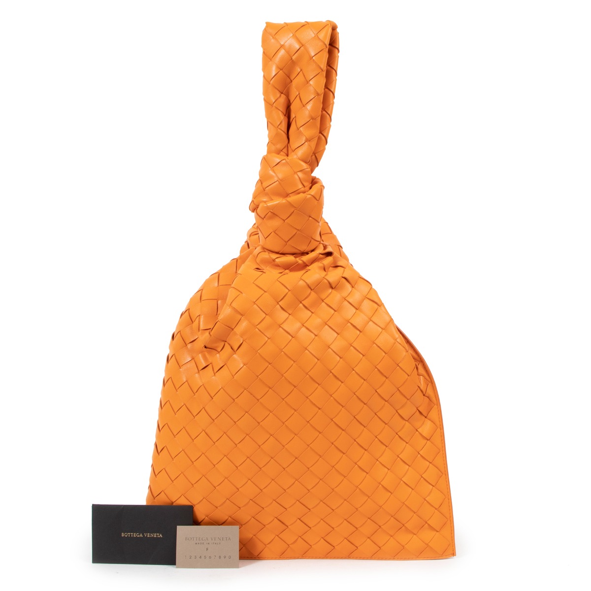 Bottega Veneta Orange Twist Bag ○ Labellov ○ Buy and Sell