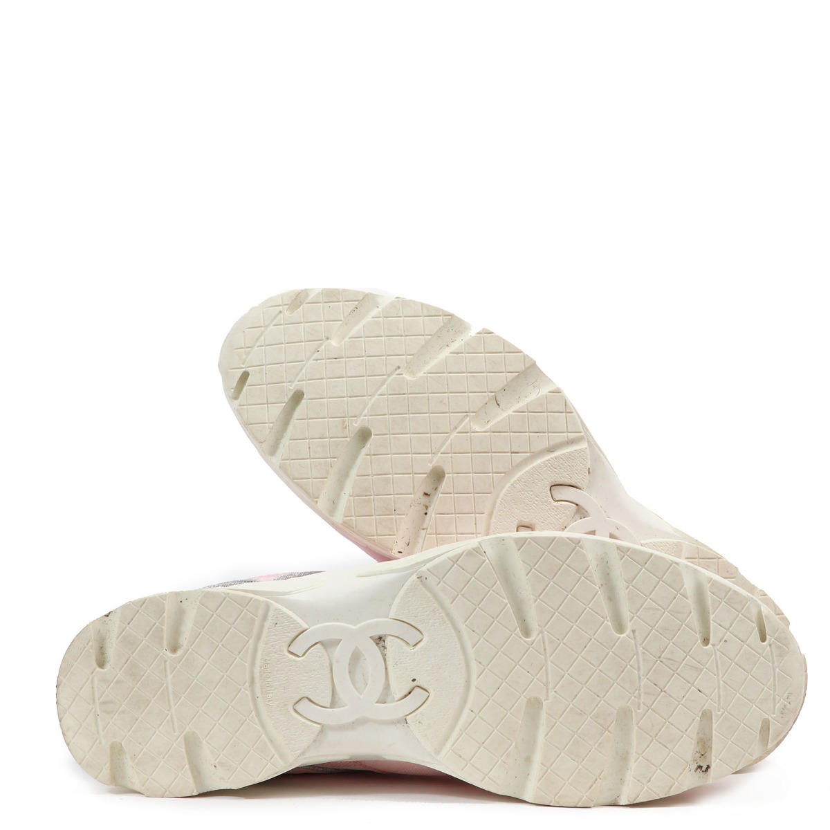 CHANEL ホワイトラッカーボックス size 36.5EU NEW CHANEL White CC Sneaker Runners Trainers w