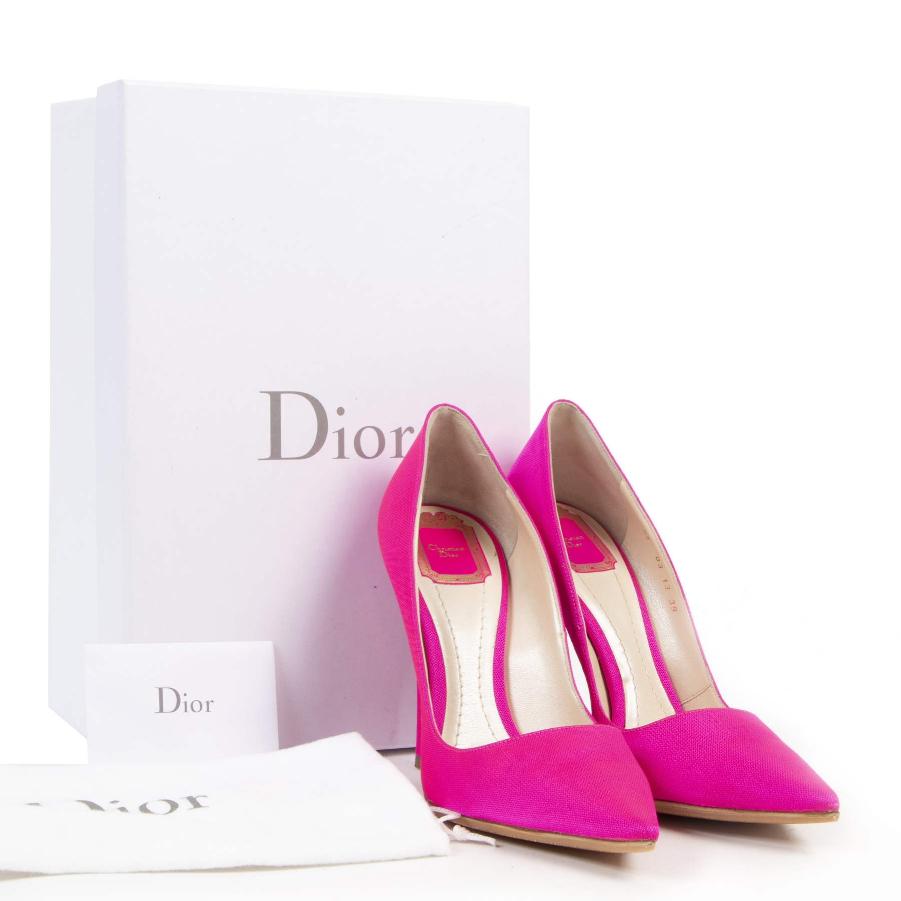 Pink dior heels shop