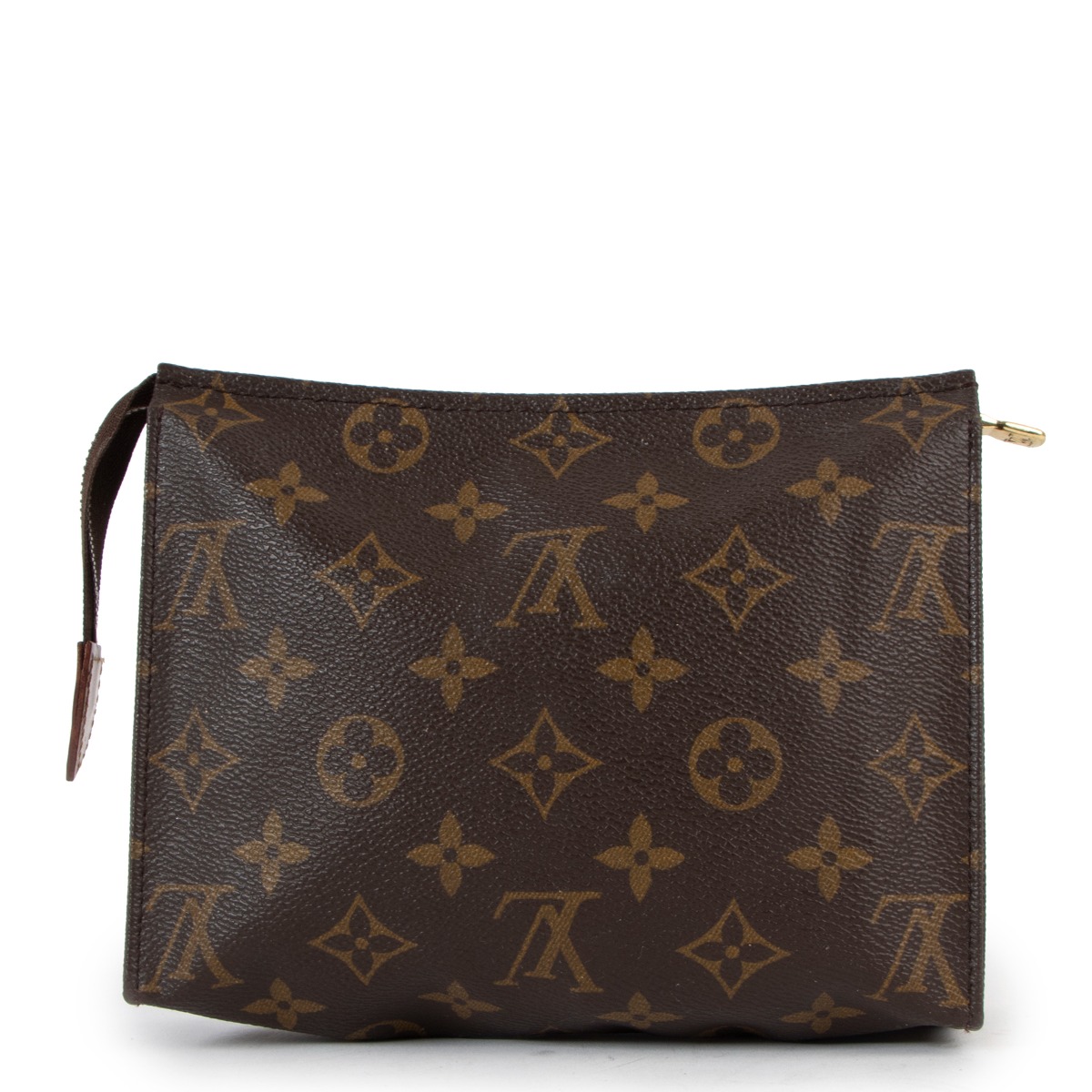 outfit louis vuitton toiletry pouch 19