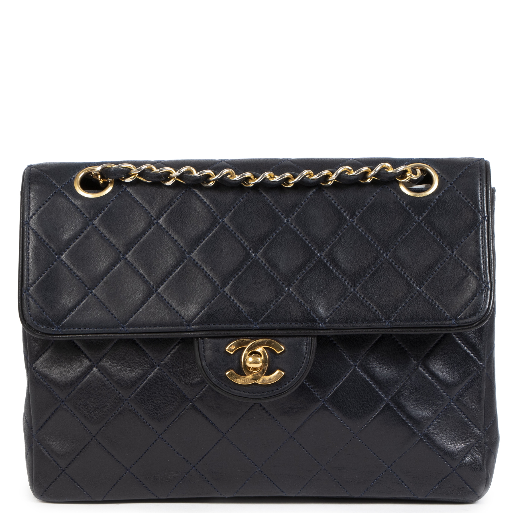 Chanel Blue Lambskin Vintage Classic Flap Bag ○ Labellov ○ Buy