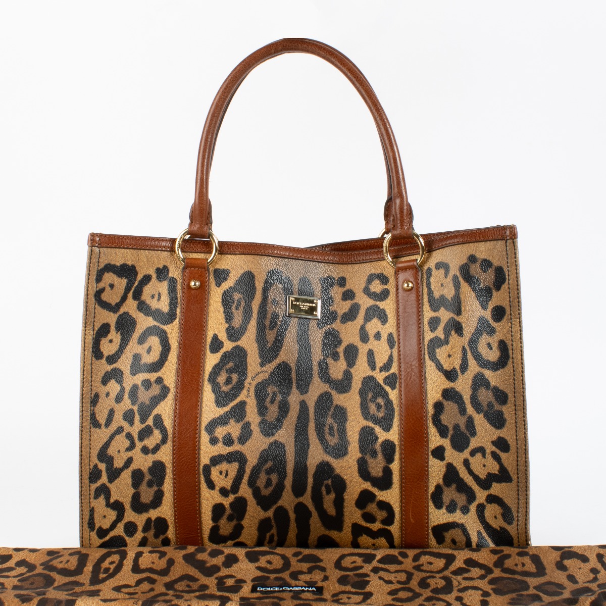 Dolce & Gabbana Leopard Print Tote ○ Labellov ○ Buy and Sell