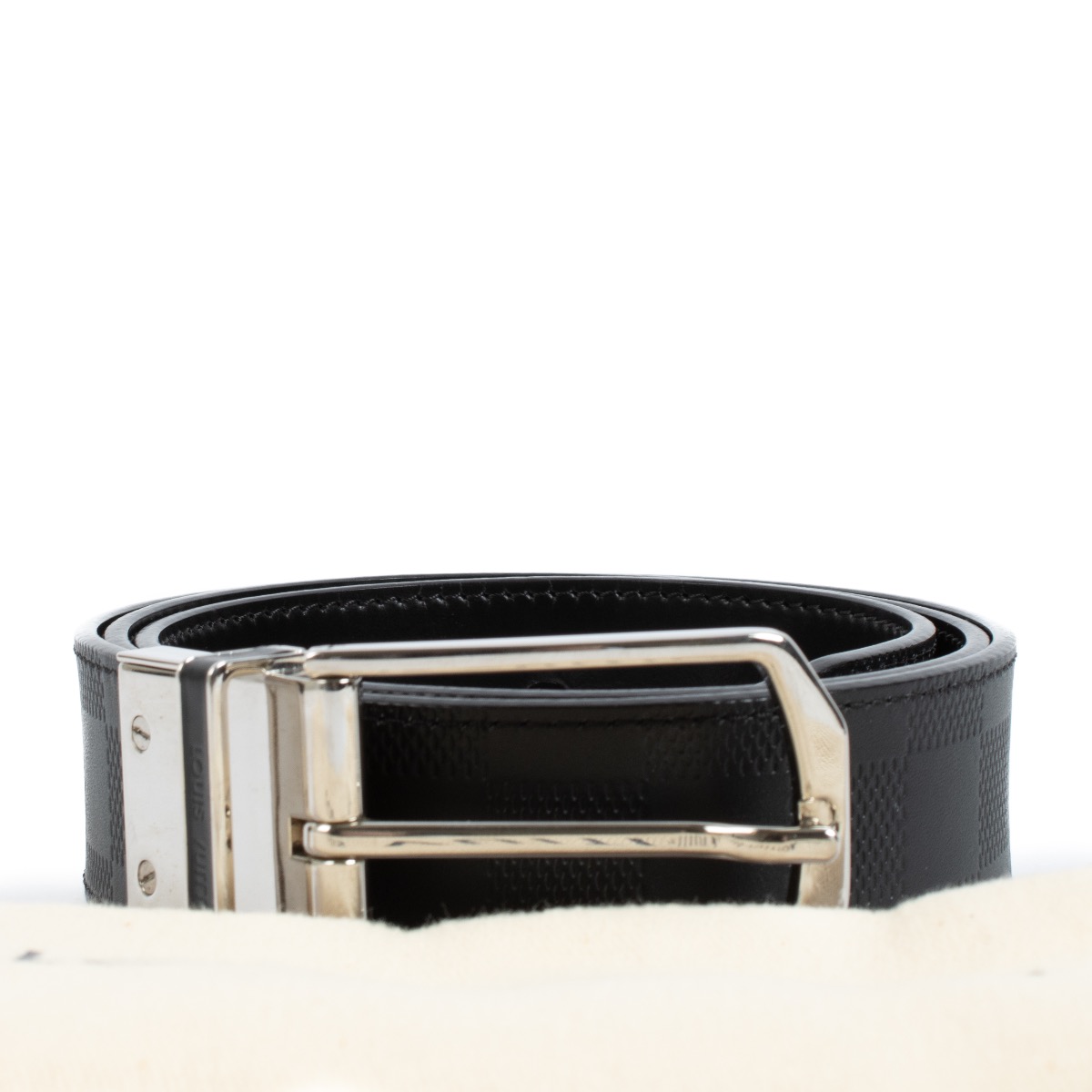Louis Vuitton ブラックベルト Louis Vuitton Monogram LV Initial Pyramid Belt Size 36 M9346