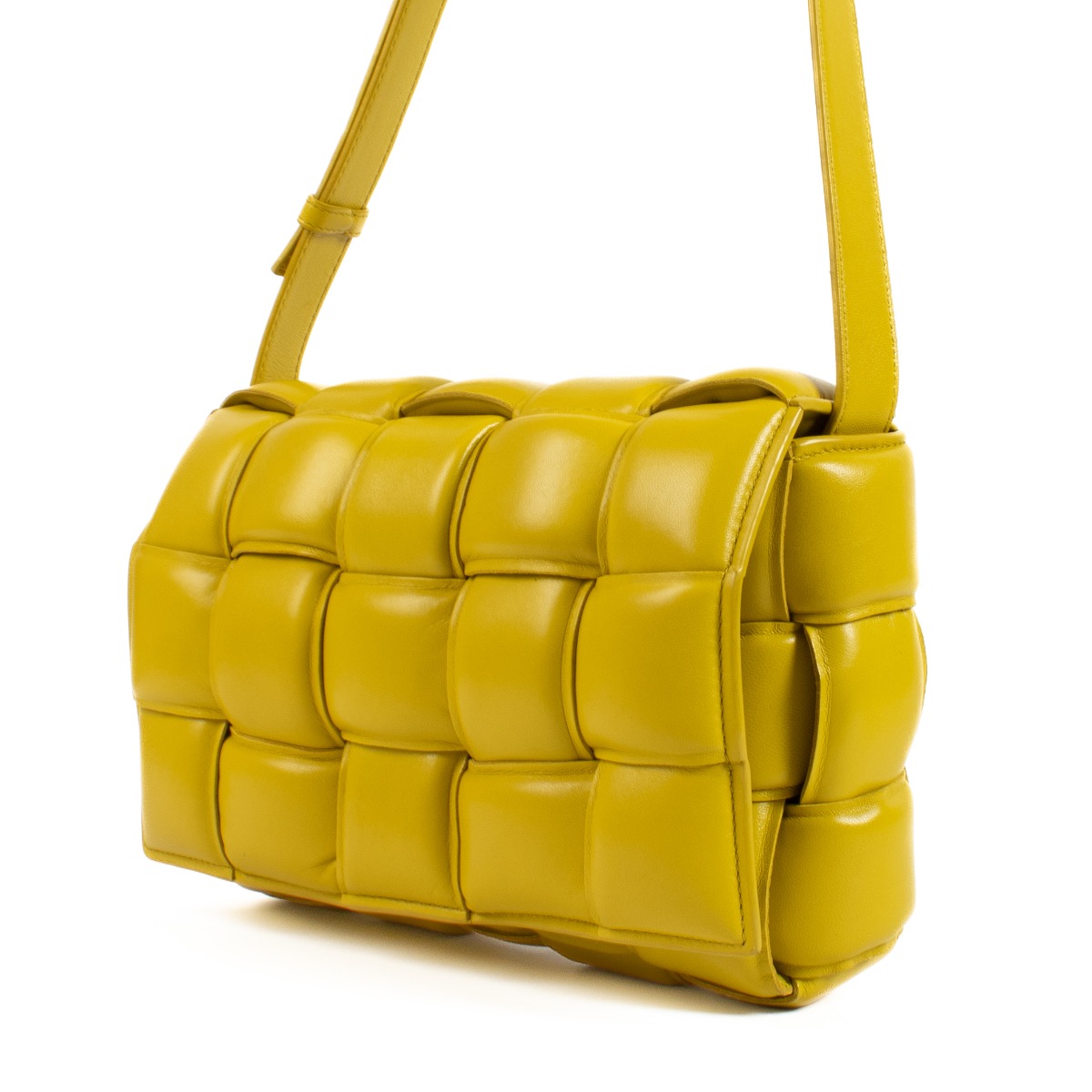 559_bottega_veneta_yellow_leat