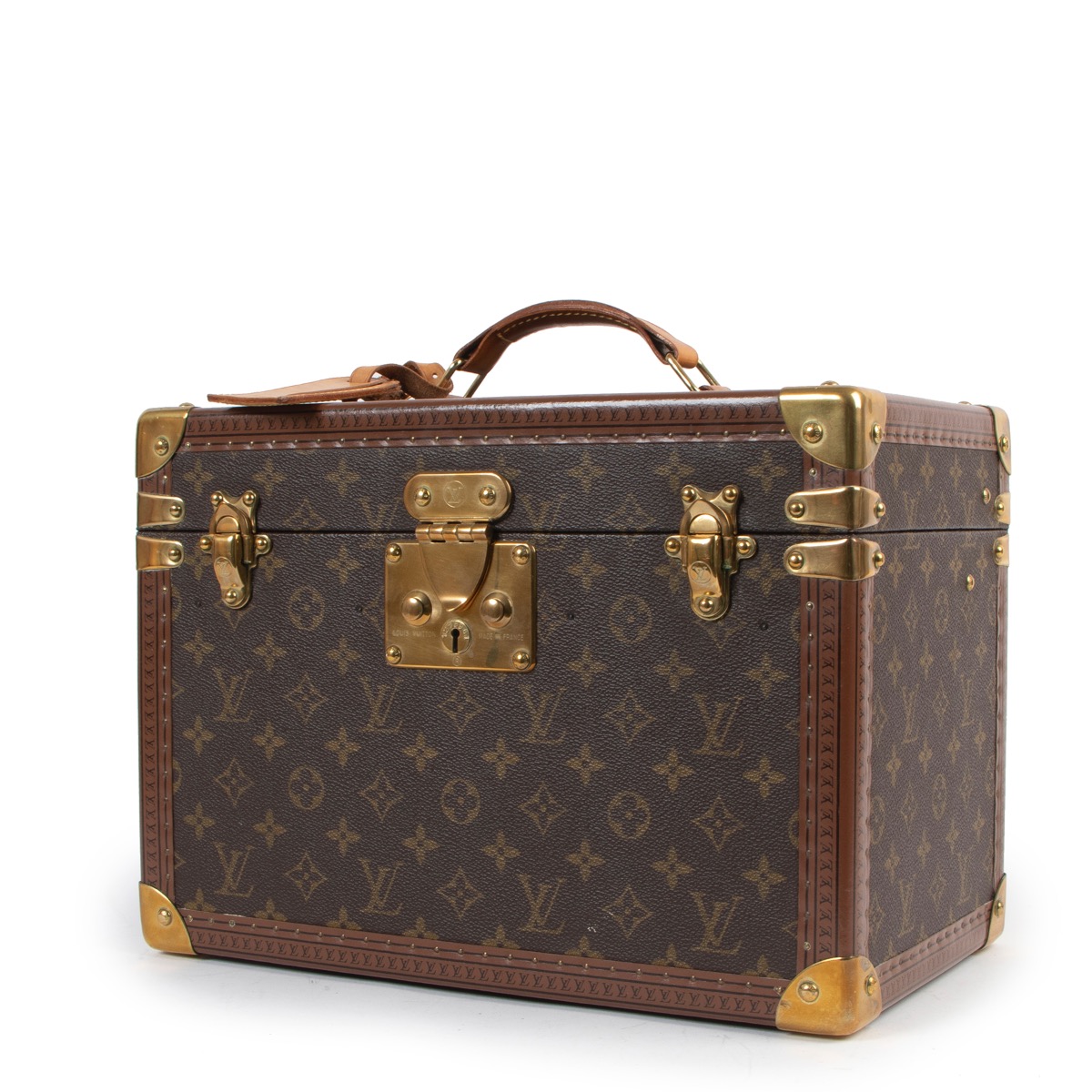 Which is the best option for a trunk-style man-purse (with handle): Boite  Flacons, Boite Pharmacie, Boite Bouteilles, or ??? (Please see photos and  captions) : r/Louisvuitton
