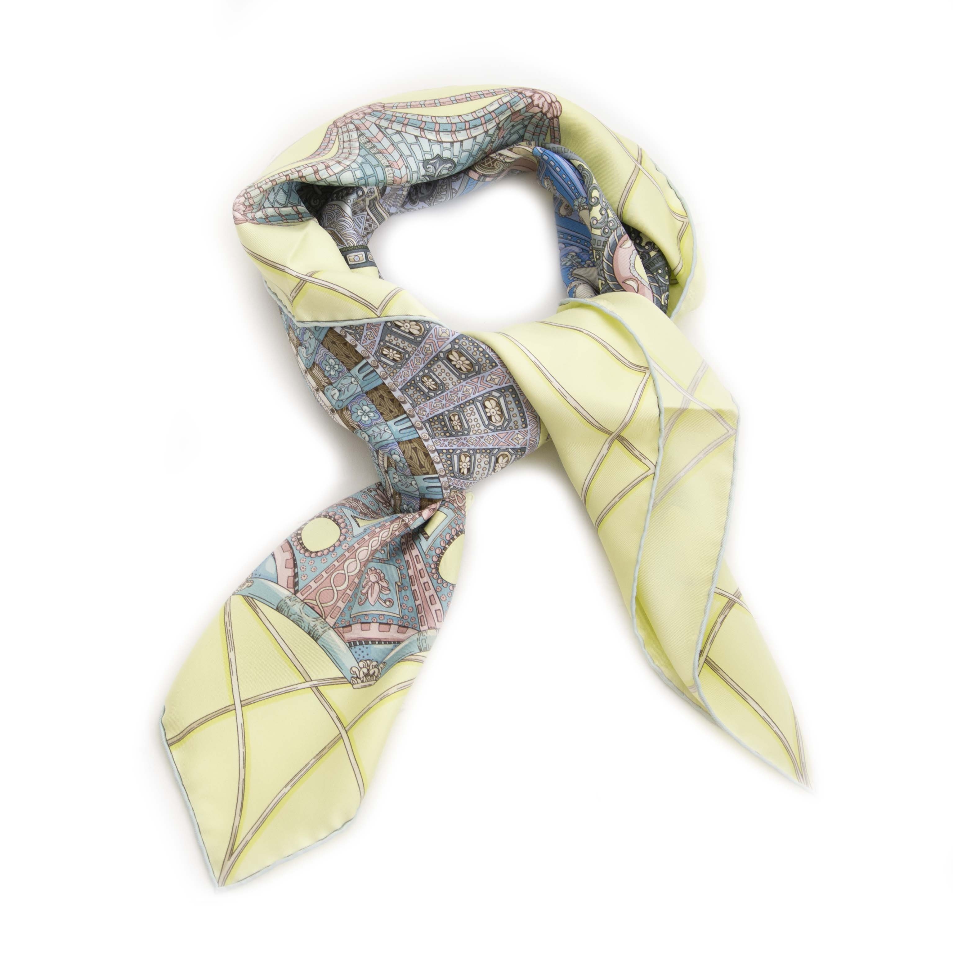 les domes celestes hermes scarf