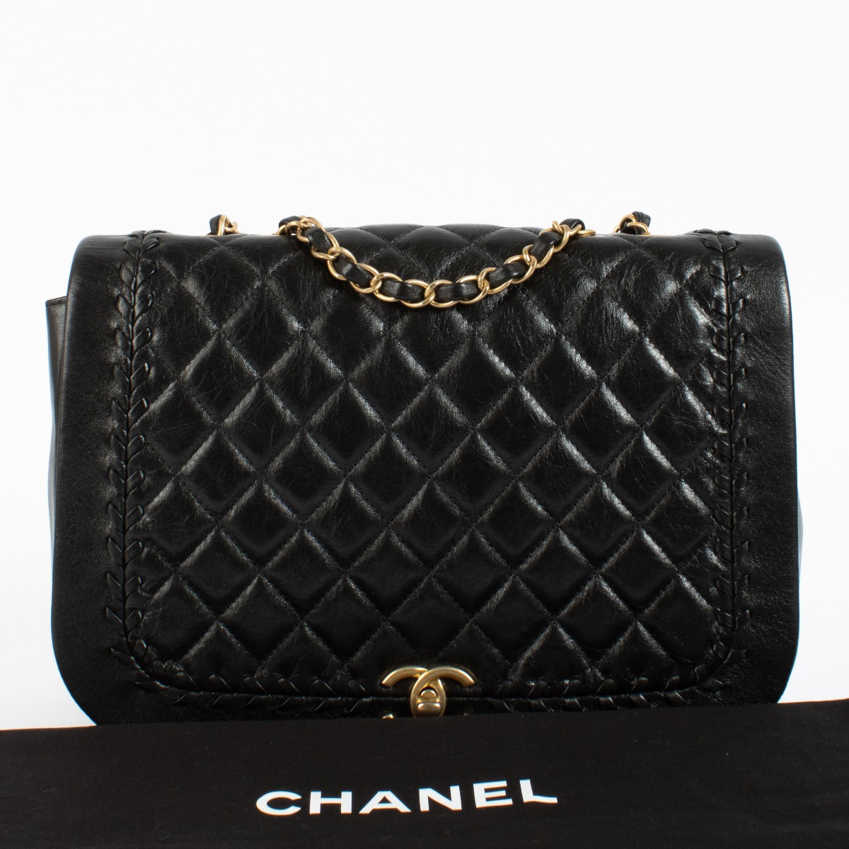 768_chanel_black_crossbody_bag