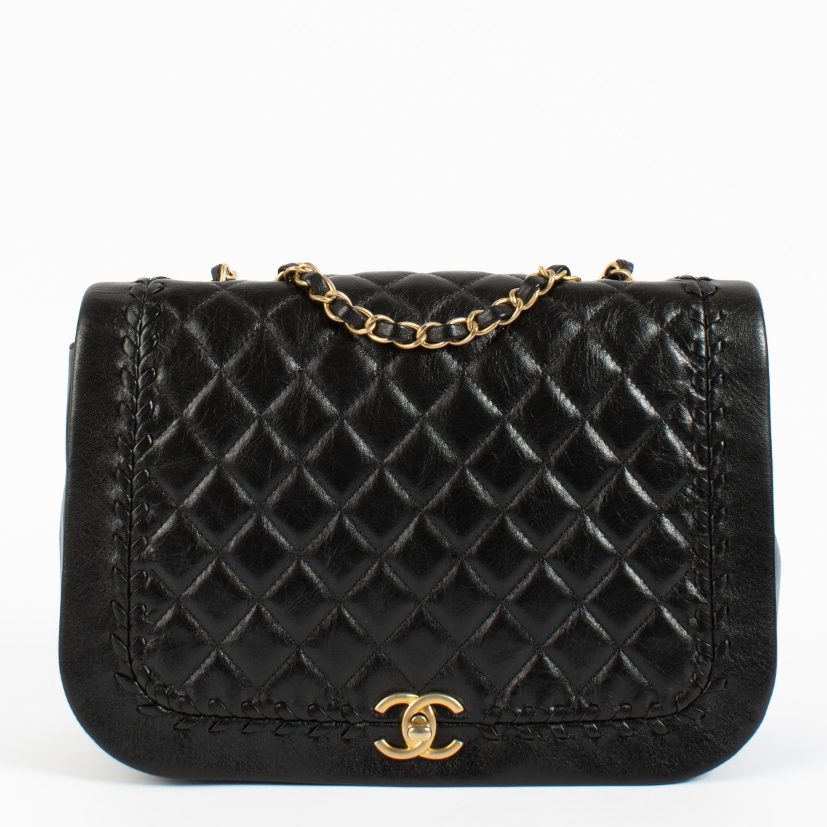 768_chanel_black_crossbody_bag