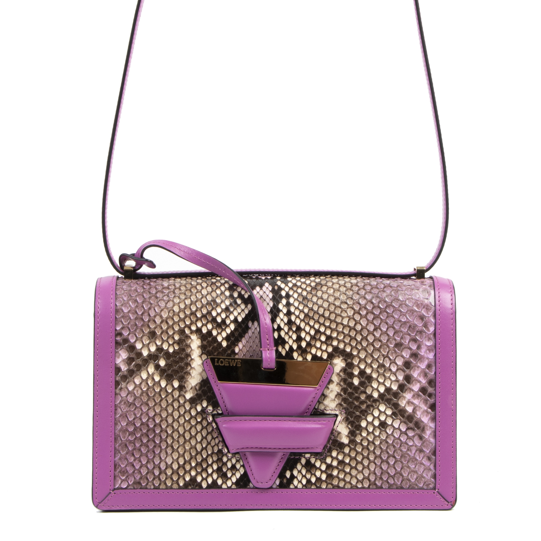 Loewe Python Fuchsia Barcelona Bag ○ Labellov ○ Buy and Sell
