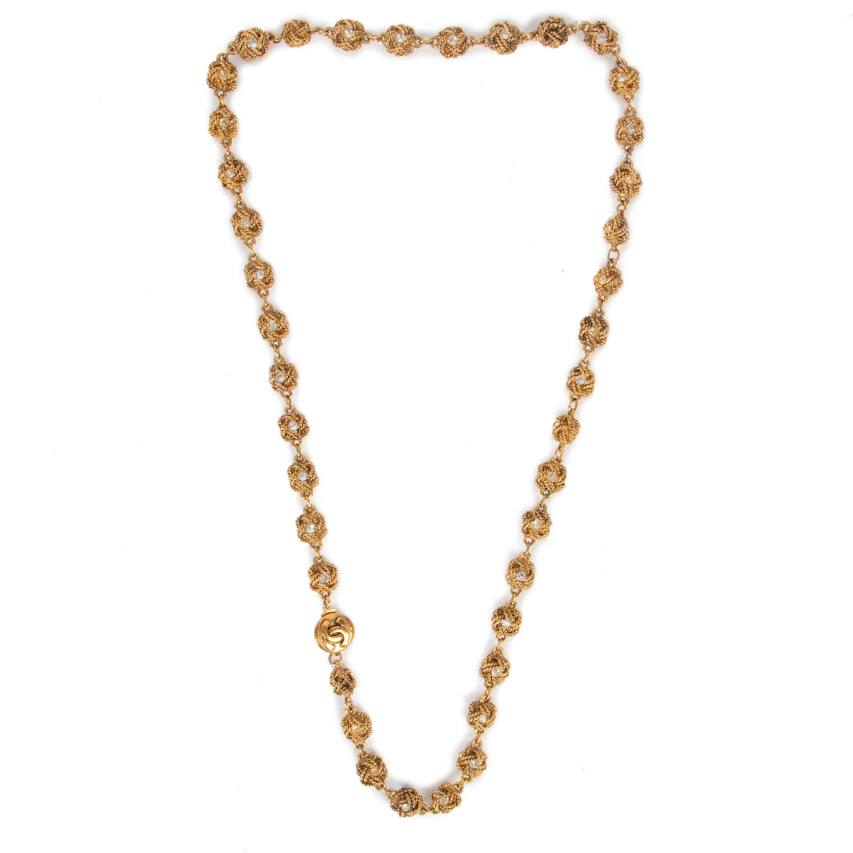 806_chanel_gold_necklace_1.jpg