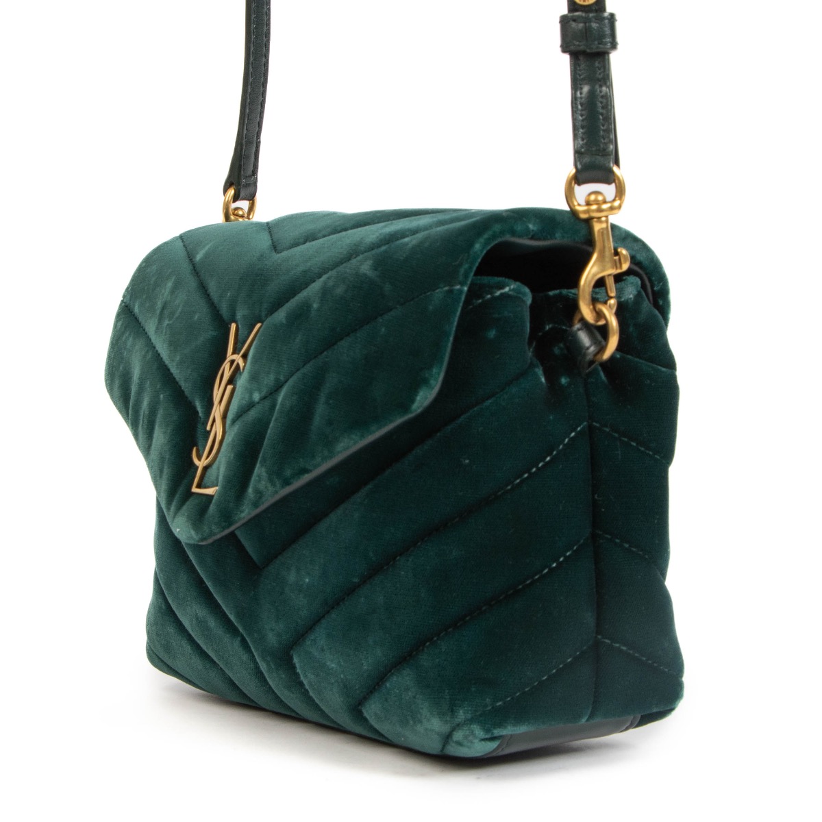 Saint laurent green velvet bag 2025
