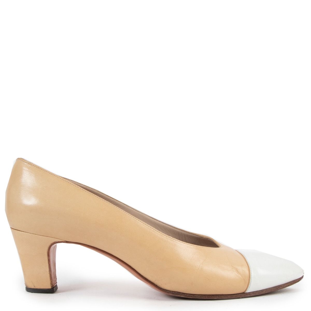 Chanel Beige White Toe Pumps - Size 38.5 ○ Labellov ○ Buy