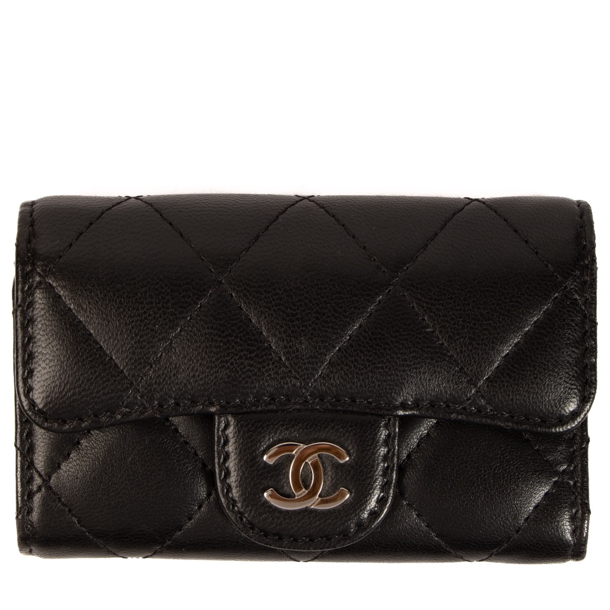 Chanel Black Quilted 6 Key Holder ○ Labellov ○ Buy and