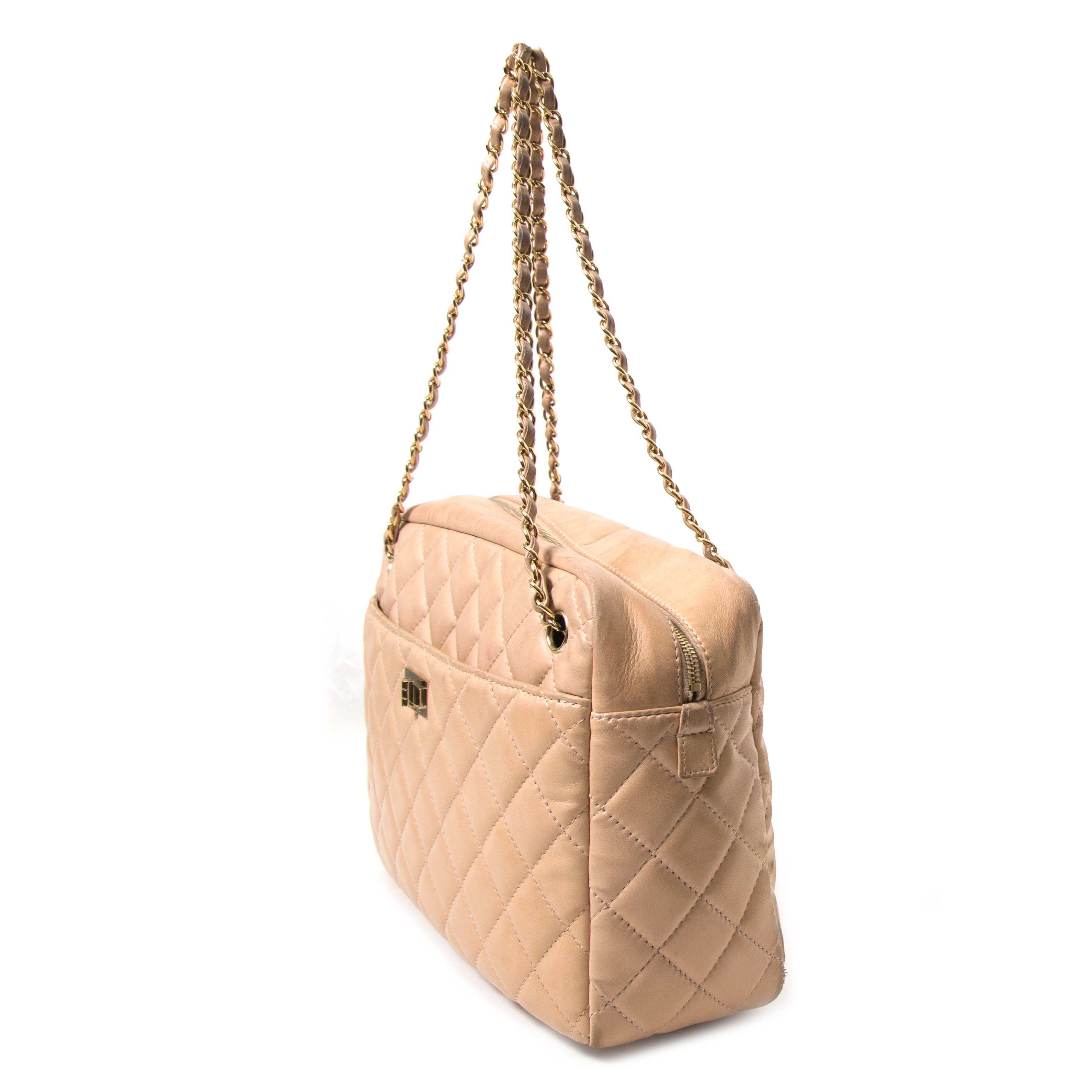 Chanel Beige Reissue Camera Bag ○ Labellov ○ Buy and Sell
