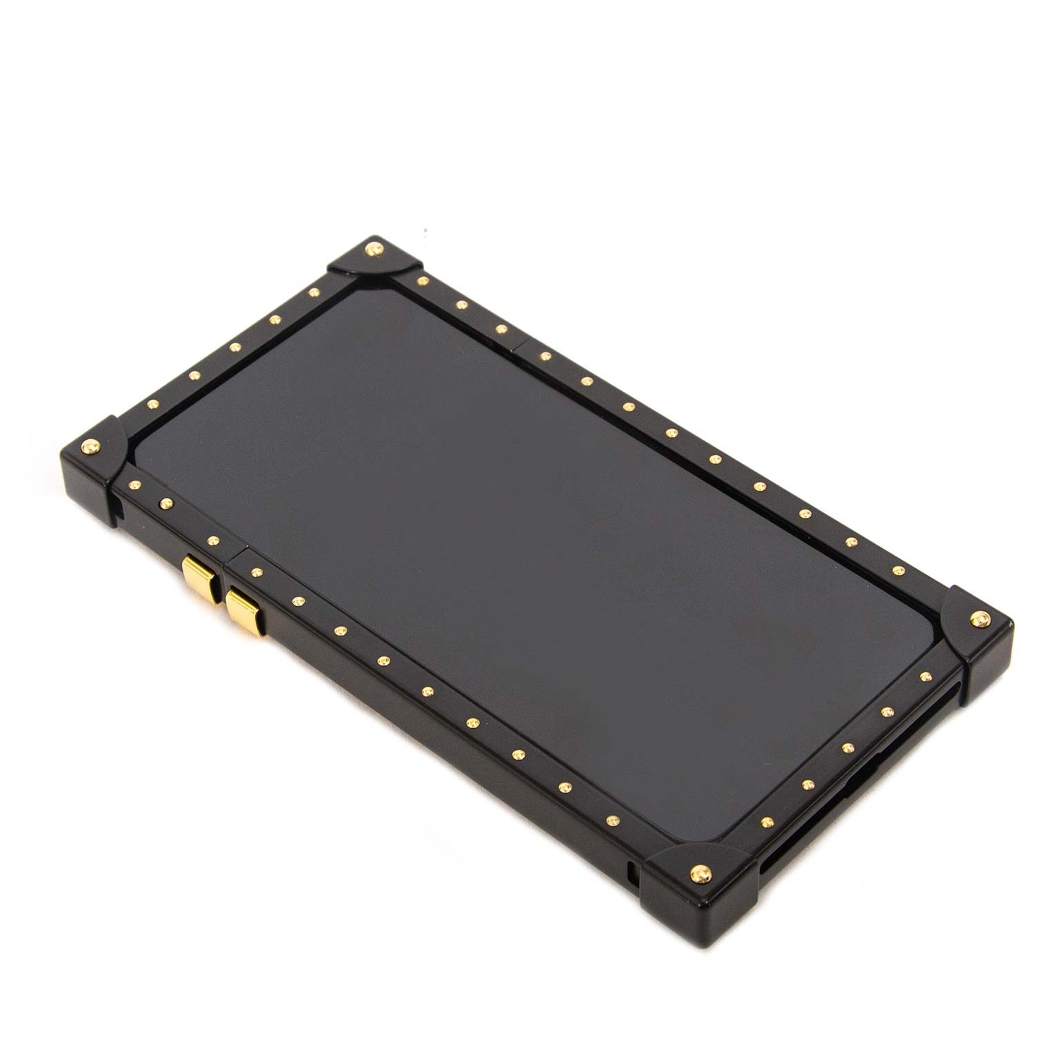 スマホアクセサリー LOUIS VUITTON EYE TRUNK iPhone7 Monogram The Much-Anticipated Louis Vuitton Eye-Trunk iPhone Case is Now