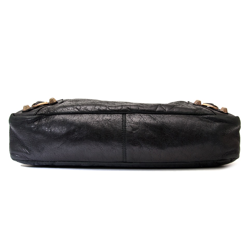 Balenciaga Black Classic Town + strap ○ Labellov ○ Buy and