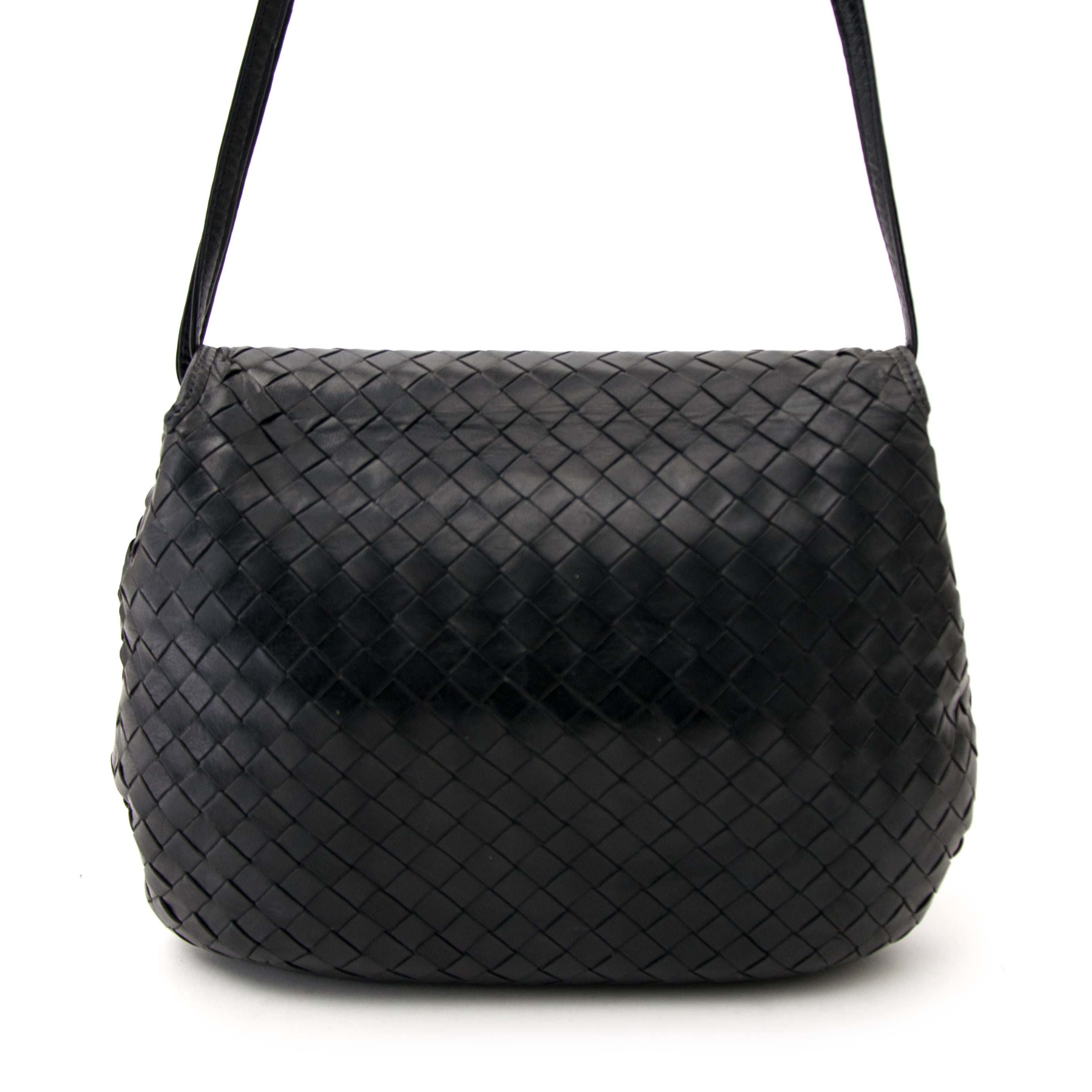 【送料&関税込】Bottega Veneta Woven Shoulder Bag Bottega Veneta // Black Intrecciato Woven Shoulder Bag – VSP