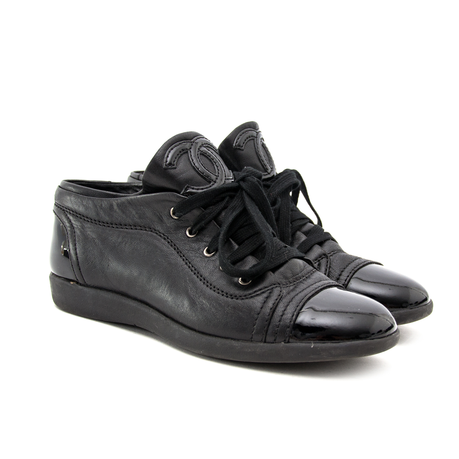 Chanel Black Leather Sneaker Size: 36 ○ Labellov ○ Buy and
