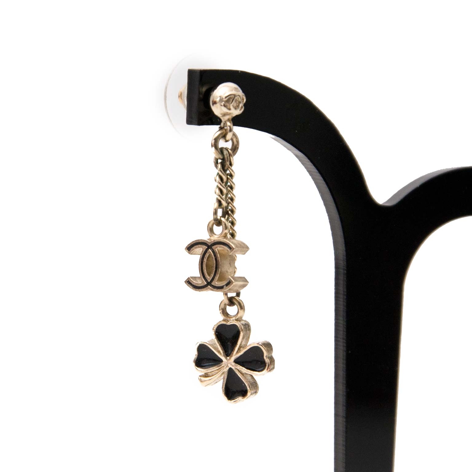 chanel clover earrings