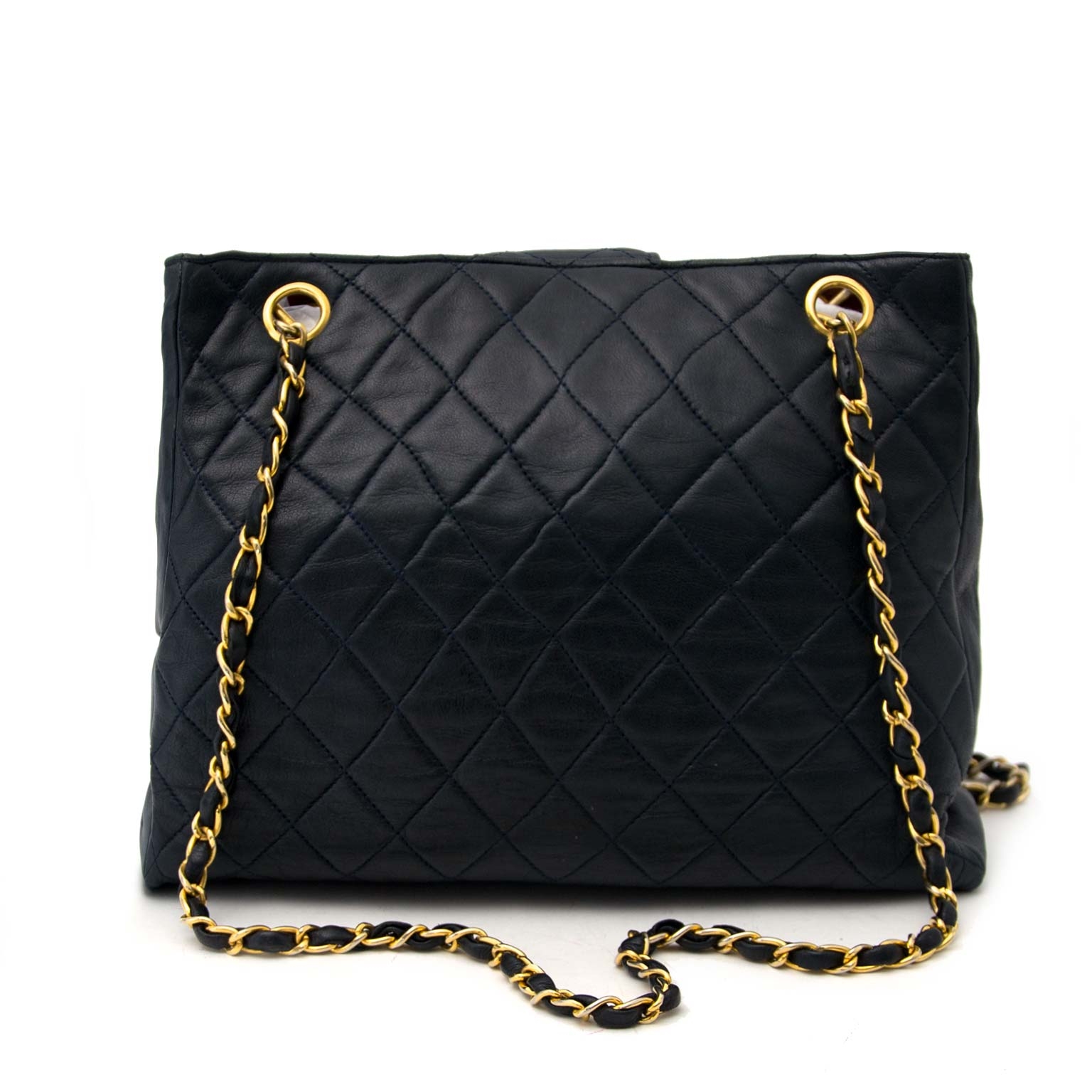Chanel Vintage Dark Blue Lambskin Shoulder Bag ○ Labellov ○ Buy