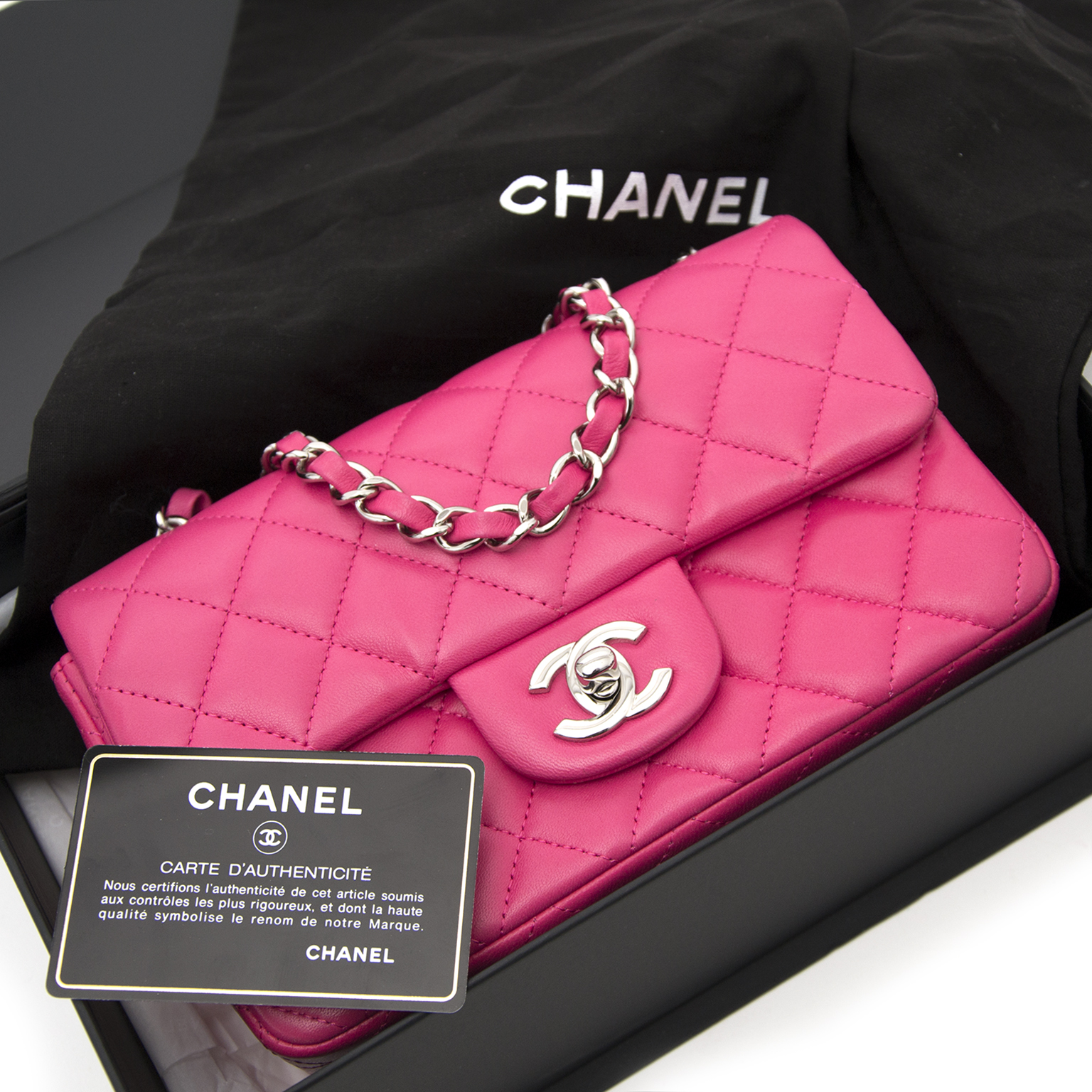【ヴィンテージ】Rank:S☆Chanel Hot Pink Classic Mini FlapBag Chanel Candy Pink New Mini Classic Flap Bag ○ Labellov