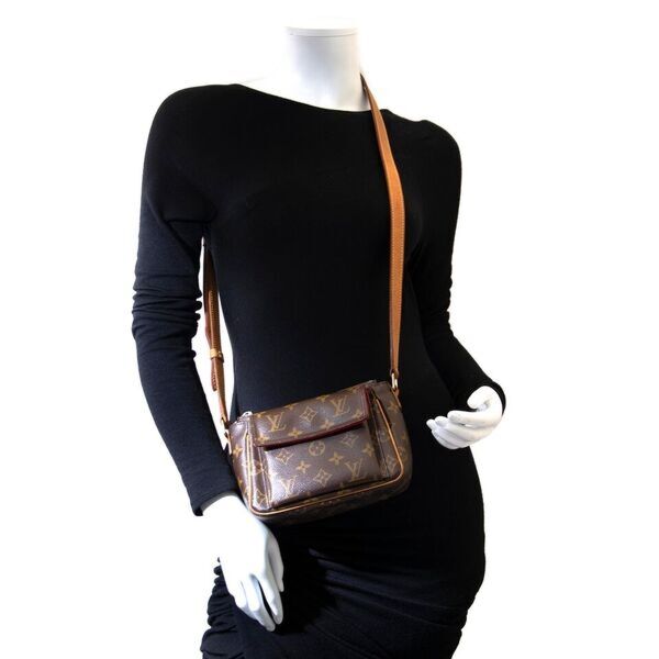ルイ・ヴィトン VIVA-CITE モノグラム ショルダーバッグ Louis Vuitton Monogram Viva Cité Shoulder Bag ○ Labellov