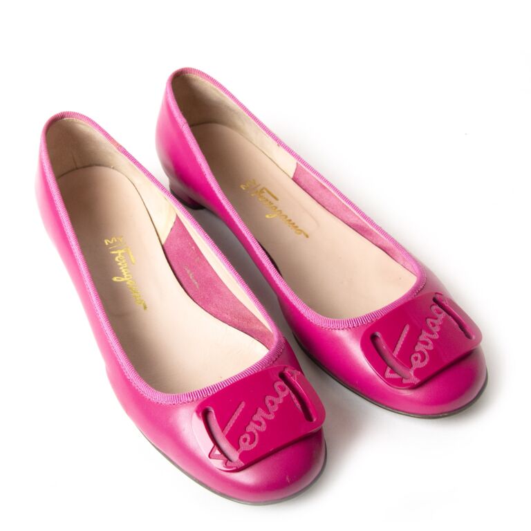 Ferragamo My Charm Ballet Flats ○ Labellov ○ Buy and Sell