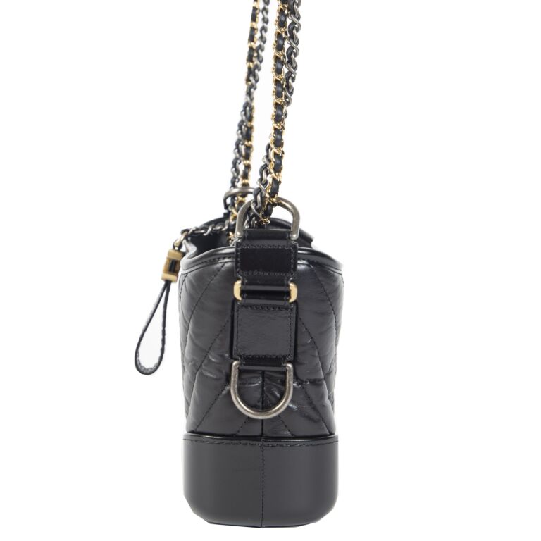A Chanel Gabrielle Hobo bag 2018. - Bukowskis